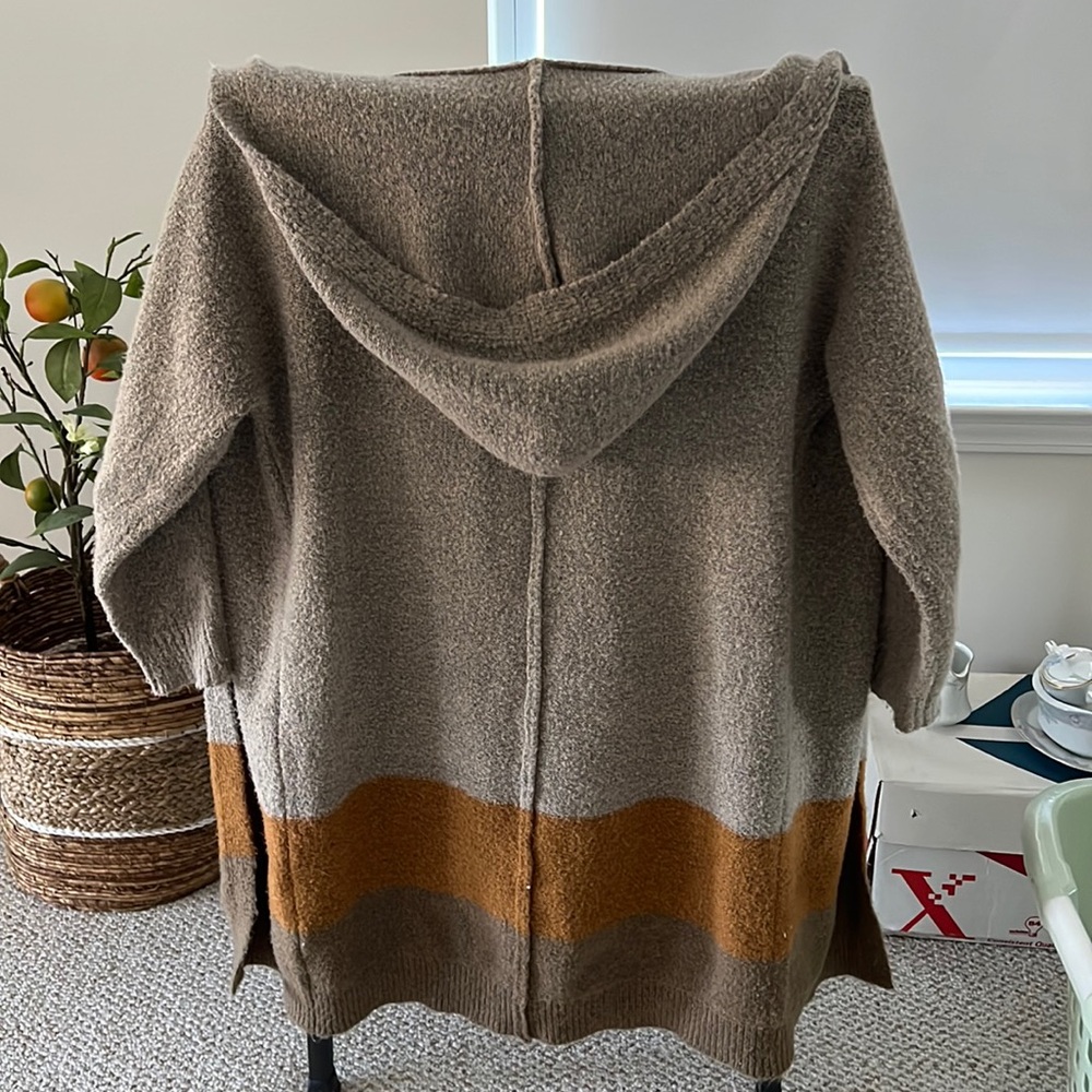Pink Lily long, hooded cardigan